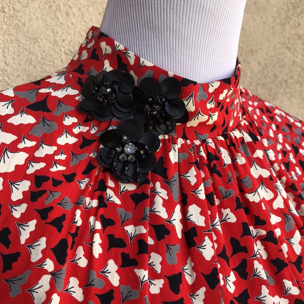 EXQUISE MIDI DRESS - Picture 9 of 16